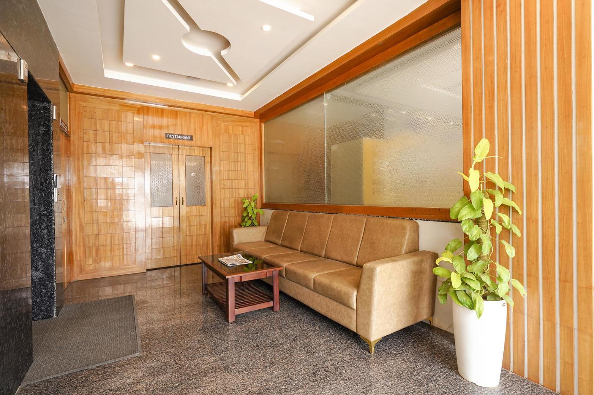Fabhotel Prime Mayuri Residency Bangalore Buitenkant foto